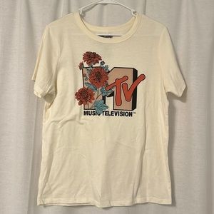 Cream MTV Tshirt Medium